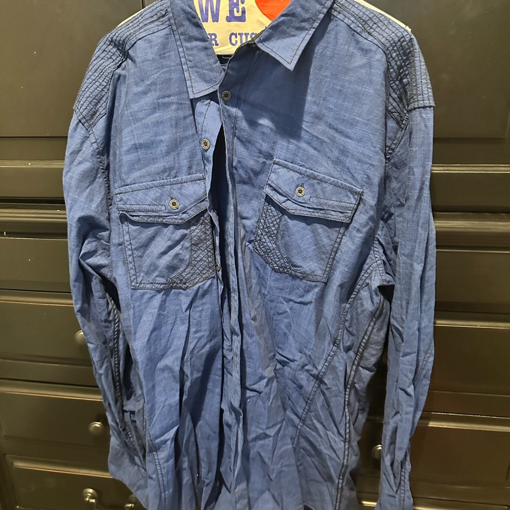 NWT Buckle Black button up
